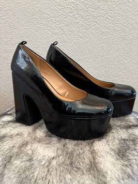 Jessica Simpson Black Patent Platform Pump Heels